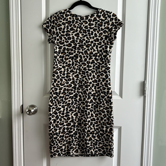 H&M mama animal-print dress - Picture 5 of 6